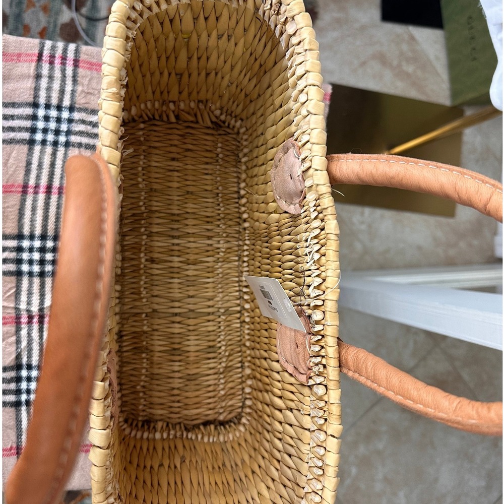 BooGemes NWT Straw Basket Tote Bag Small Natural Tan Leather Handles Woven - Picture 7 of 13